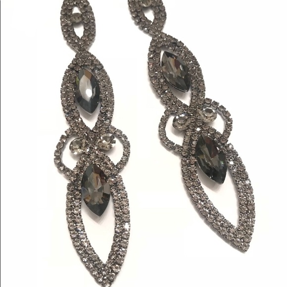 Golden Linings Jewelry - LONG! 6 inch Gray/black statement earrings